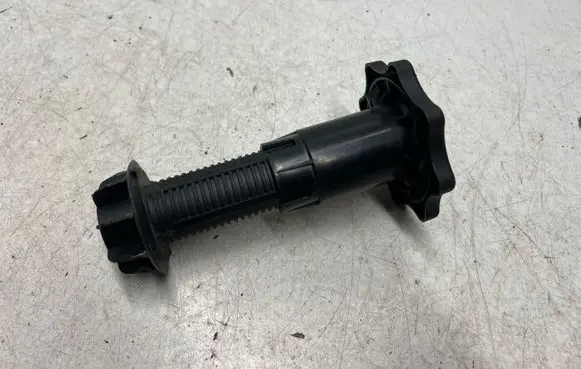 Audi A4 S4 B6 8E 8H Spare wheel bolt 