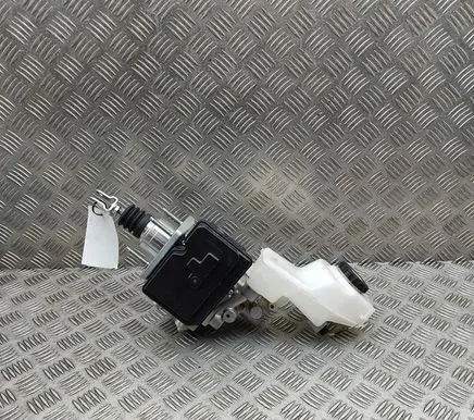Toyota Prius xw60 Brake booster 4721047E51
