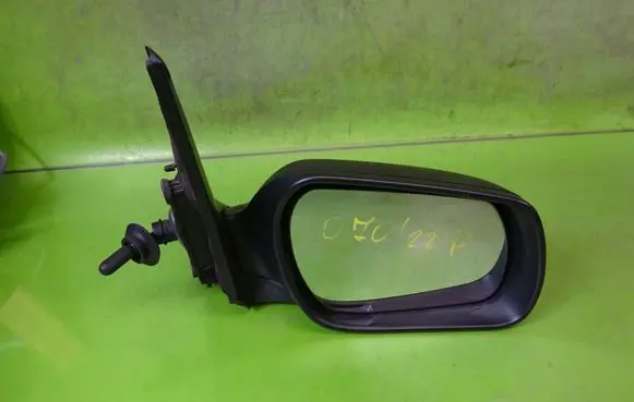 Mazda 2 Front door electric wing mirror