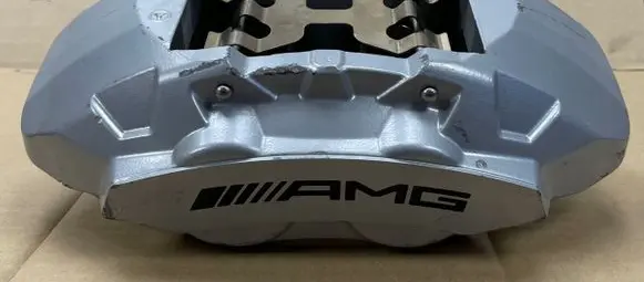 Mercedes-Benz C W205 Front brake caliper ZACISK2