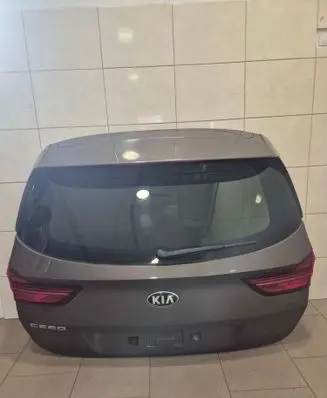 KIA Ceed Tailgate/trunk/boot lid
