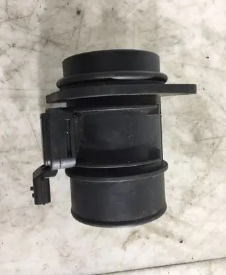 Renault Master II Mass air flow meter 8200280060