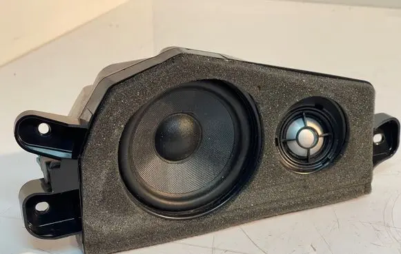 BMW X6 E71 Parcel shelf speaker 6513911247102 9112471