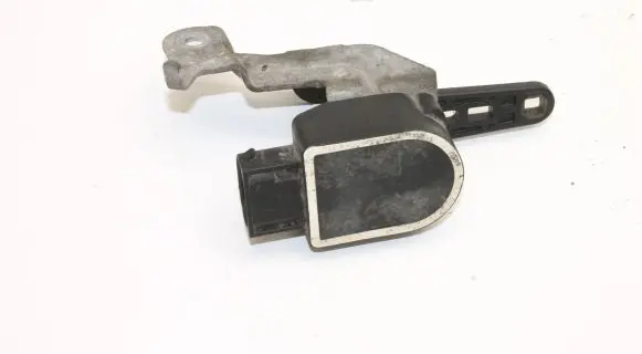 Toyota Supra A90 Headlight/headlamp level sensor 6870000