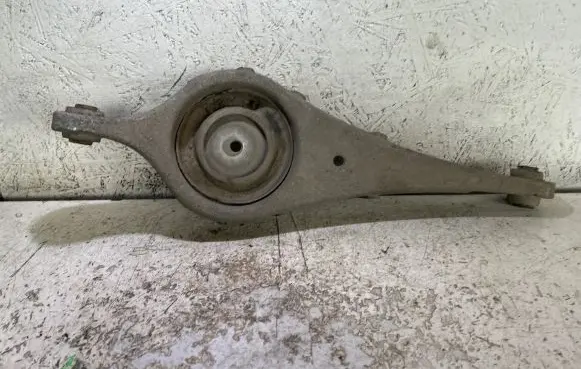 Volvo S80 Front lower control arm/wishbone