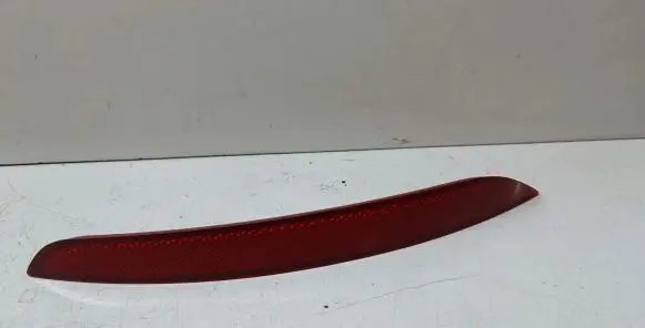 BMW 2 F46 Rear tail light reflector 7360872