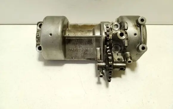 Audi A6 S6 C5 4B Oil pump balance shaft 059103337B
