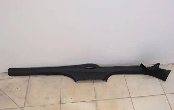 Skoda Octavia Mk4 Front sill trim cover 5E3853371