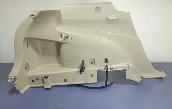 Mazda CX-7 Tailgate/boot cover trim set EG2168861