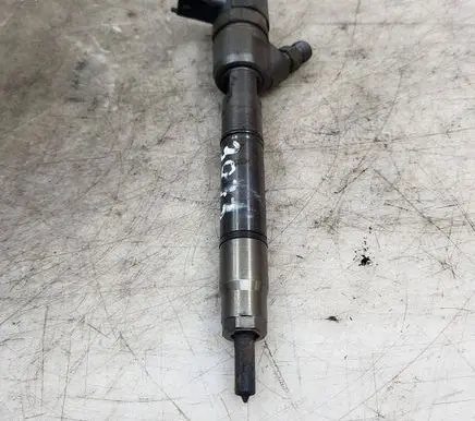 Hyundai i40 Fuel injector 338002A800 0445110411