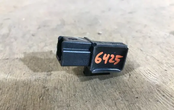 Peugeot 508 Airbag deployment crash/impact sensor 9802402080 5WK44729