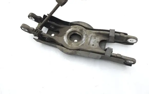 Rear upper control arm/wishbone