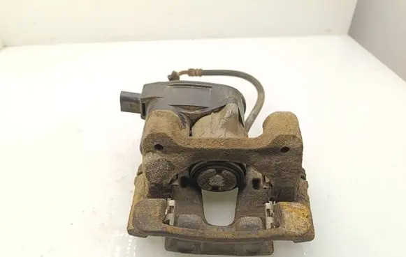Hyundai i40 Rear brake caliper 8529032 0363 220323