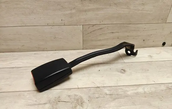 Volkswagen Golf V Front seatbelt buckle 1K4857755A