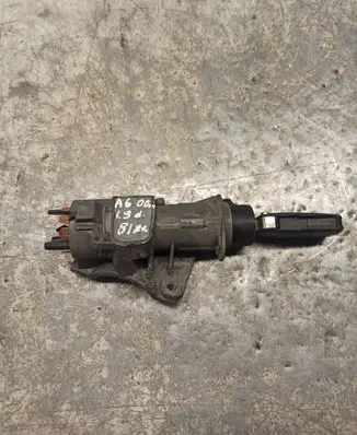 Audi A6 S6 C5 4B Ignition lock 4B0905851C