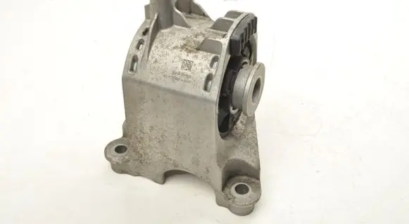 BMW i4 Engine mounting bracket 9485624