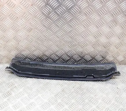BMW i3 Wiper trim