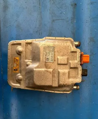 Chrysler Pacifica Hybrid/electric vehicle battery fan 9042178A 68443445AB T0024189141766