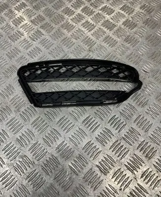 Mercedes-Benz S W221 Front bumper lower grill A2218851822
