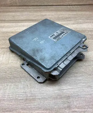 Audi A6 S6 C4 4A Engine control unit/module ECU 4A0907401E 0281001253