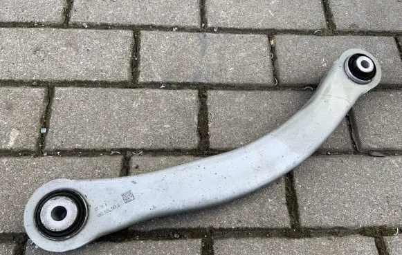 Audi Q7 4M Rear control arm 4M0505397Q