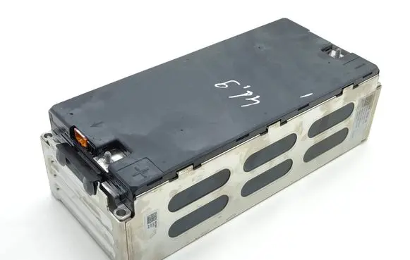 Ford Kuga III Hybrid / Electric Car Battery Cell LX6810C767AD 22224012572 MP0217NS002H