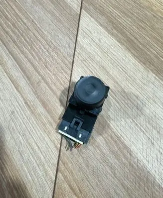 Opel Insignia A Seat control switch 13285104