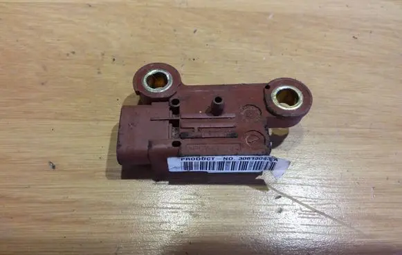 Volvo S40 Airbag deployment crash/impact sensor 30613043A