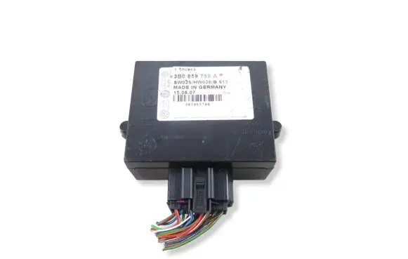 Volkswagen PASSAT B5 Central body control module 3B0959799A