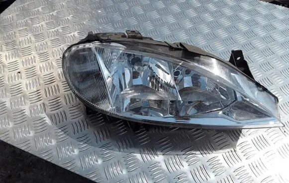 Renault Megane I Headlight/headlamp 7700427870