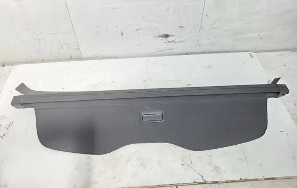 Volkswagen Touareg I Parcel shelf load cover 7L6867773K