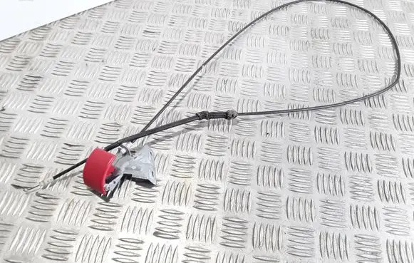 Volvo V50 Engine bonnet/hood lock release cable 