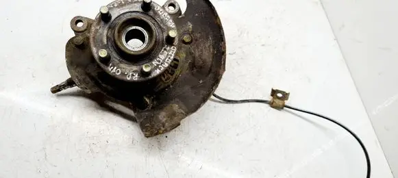 Subaru Outback Front wheel hub