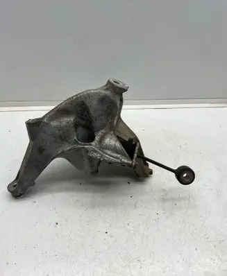 Audi A4 S4 B9 Engine mounting bracket 4M0199307AD