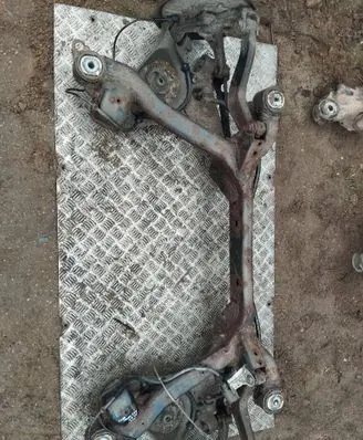 Audi A4 S4 B7 8E 8H Rear axle beam 