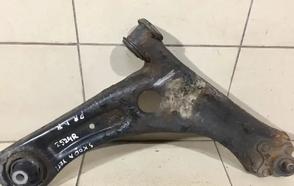 Skoda Yeti (5L) Front lower control arm/wishbone