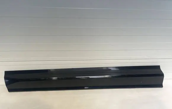 Volvo XC60 Front door trim (molding) 31440302