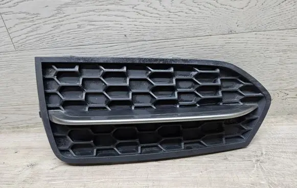 BMW 2 F22 F23 Front bumper lower grill 8055955 108336