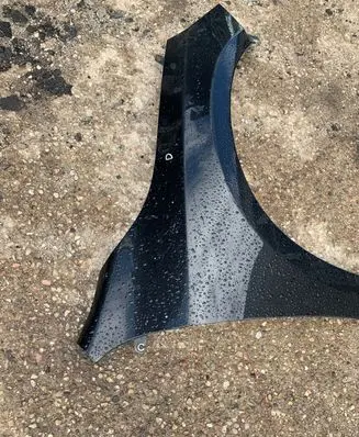 Volvo S60 Fender