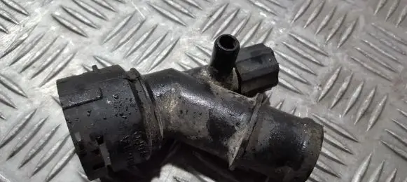 Volkswagen Golf IV Engine coolant pipe/hose 1j0121619a
