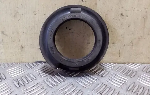 Volvo XC60 Rear coil spring rubber mount 6G915599BAA