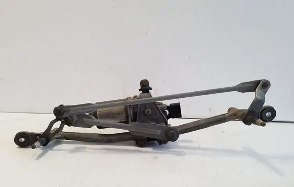 Front wiper linkage and motor