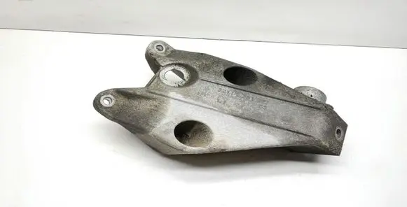 BMW 5 F10 F11 Engine mounting bracket 6781227 22116781227