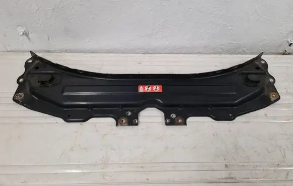 Mercedes-Benz R W251 Top upper radiator support slam panel A0005840426