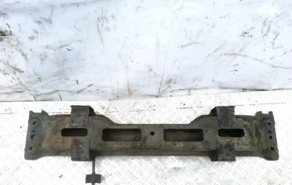 KIA Carens I Front subframe