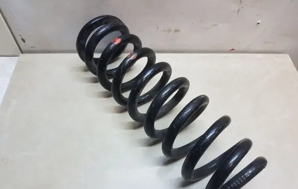 Lexus GS 250 350 300H 450H Rear coil spring