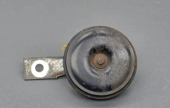 Peugeot 4007 Horn signal KMG70 KMG7012V 8G17