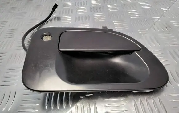 Mitsubishi Space Gear Front door exterior handle MB927590