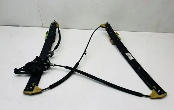Audi Q3 8U Front window lifting mechanism without motor 8U0837461