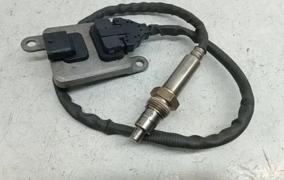 Mercedes-Benz E W212 Lambda probe sensor 0009055712 A0009055712 A3C02860200618